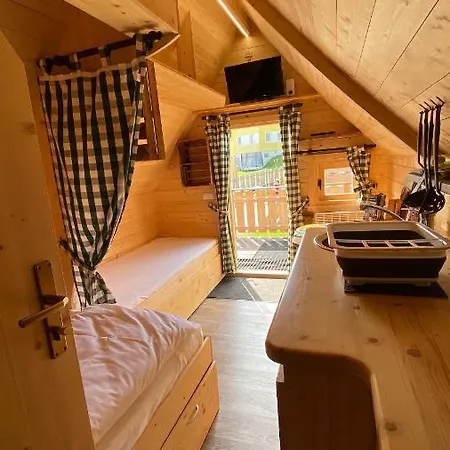 Kompleks wypoczynkowy Glamping Park Mönichkirchen